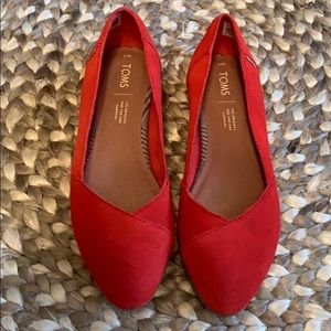 Tom Red Flats Size 7